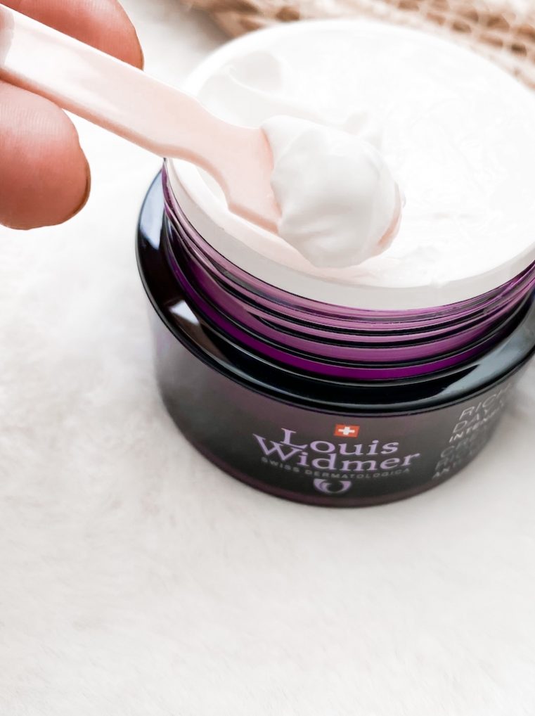 Louis Widmer anti-ageing dagcrème UV 30 substantie in pot